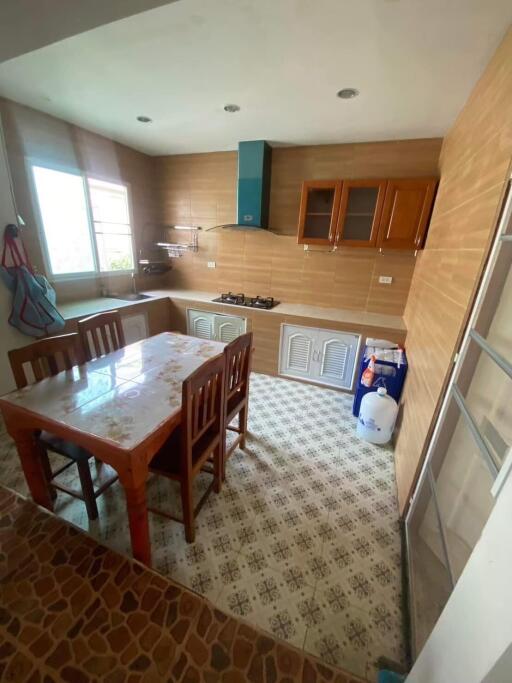 House for Sale in San Phak Wan, Hang Dong.