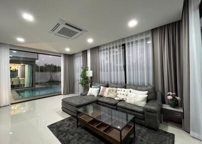Pool Villa for Sale in Chang Phueak, Mueang Chiang Mai.