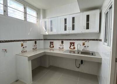 Townhouse for Sale in Ton pao, Sankamphaeng