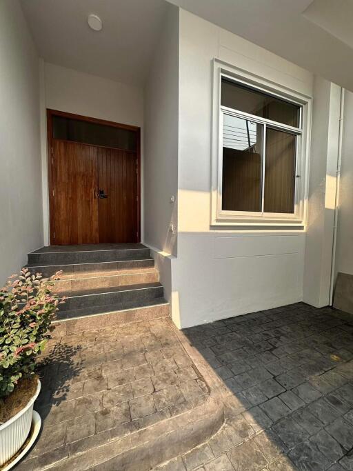 Townhouse for Sale in Suthep, Mueang Chiang Mai