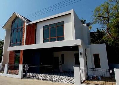 House for Sale in Nong Khwai, Hang Dong.