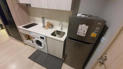 Condo for Rent at Life One Wireless