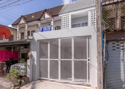 Townhouse for Sale in Fa Ham, Mueang Chiang Mai