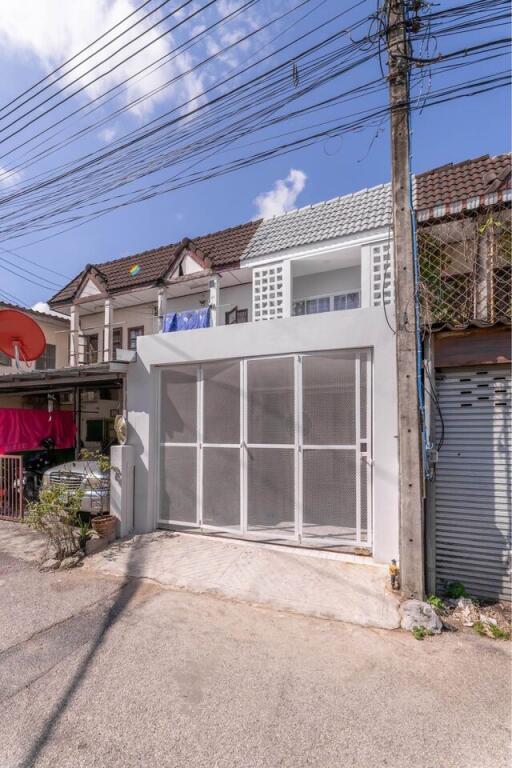 Townhouse for Sale in Fa Ham, Mueang Chiang Mai