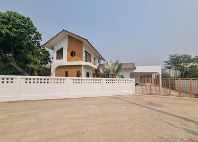 House for Sale in San Na Meng, San Sai.