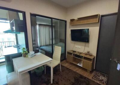 1 Bedroom Condo