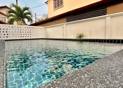 House for Rent in San Phak Wan, Hang Dong.