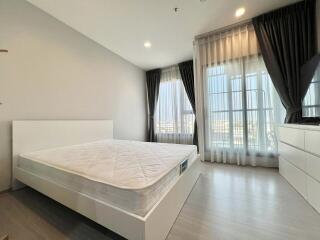 Condo for Rent at Life Sukhumvit 62