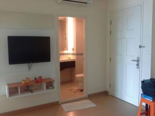 Condo for Rent at Life @ Sukhumvit 65