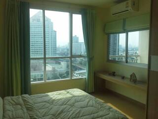 Condo for Rent at Life @ Sukhumvit 65