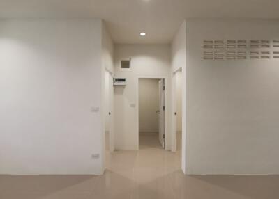 Townhouse for Sale in Suthep, Mueang Chiang Mai