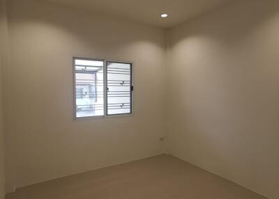 Townhouse for Sale in Suthep, Mueang Chiang Mai