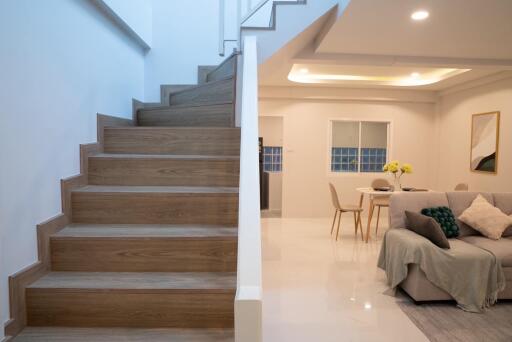 Townhouse for Sale in Mae Hia, Mueang Chiang Mai