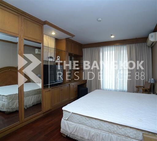 Condo for Rent at Pathum Wan Resort