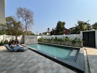 Pool Villa for Sale in San Phranet