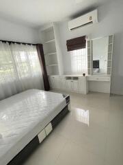 House for Sale in San Kamphaeng , San Kamphaeng.