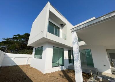 House for Sale in Pa Daet, Mueang Chiang Mai.