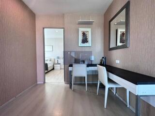 Condo for Sale at Life Ratchadapisek