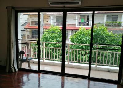 House for Sale, Rent in Suthep, Mueang Chiang Mai.