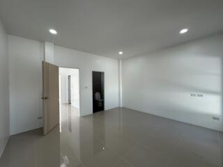 House for Sale in San Sai Luang, San Sai.