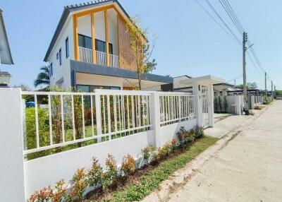 House for Sale in San Sai Luang, San Sai.