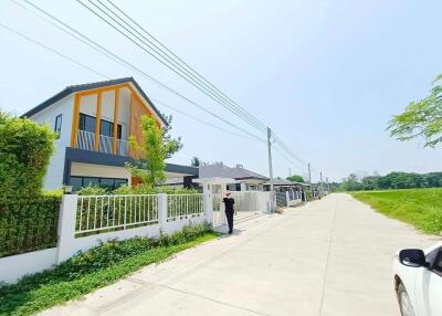 House for Sale in San Sai Luang, San Sai.