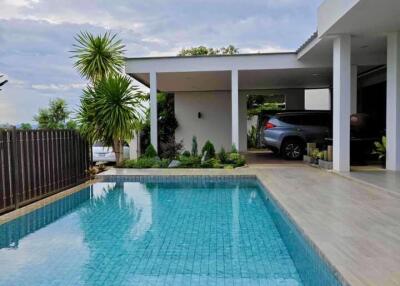 Pool Villa for Sale in Chae Chang, San Kamphaeng