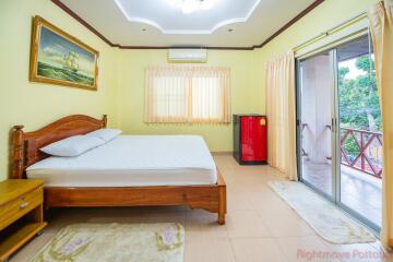 3 Bed House For Rent In North Pattaya - Oasis Park Residence