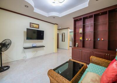 3 ห้องนอน บ้าน สำหรับเช่า ใน พัทยาเหนือ - Oasis Park Residence