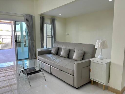 225 ตรม., 3 ห้องนอน, 4 ห้องน้ำ บ้าน ราคา ฿ 2,890,000