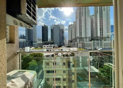 Condo for Sale at Modern Sweet Home Condo