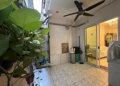 Townhouse for Rent in Watthana