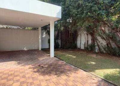 House for Rent in Watthana.