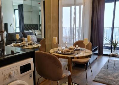 Condo for Rent at Ashton Chula-Silom