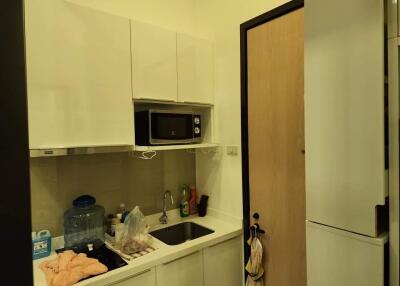 Condo for Rent at Chewathai Residence Asoke