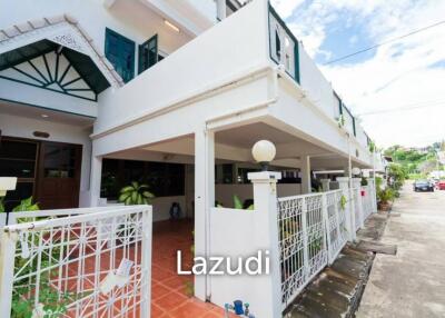 Townhouse 3 storey close to the beach
