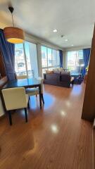 Condo for Rent at The Treasure Silom