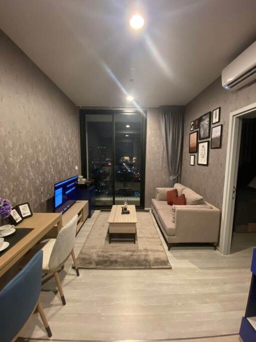 Condo for Rent at XT Ekkamai