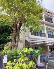 Townhouse for Sale in Sathon