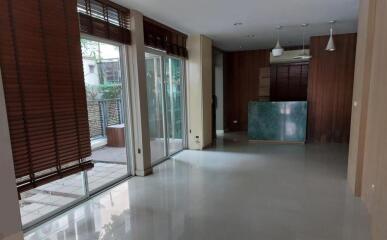 Townhouse for Sale in Sathon