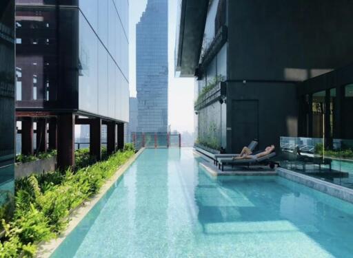 Condo for Rent at Ashton Silom