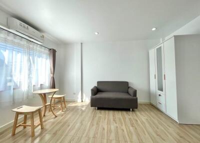 Townhouse for Sale in Nong Chom, San Sai