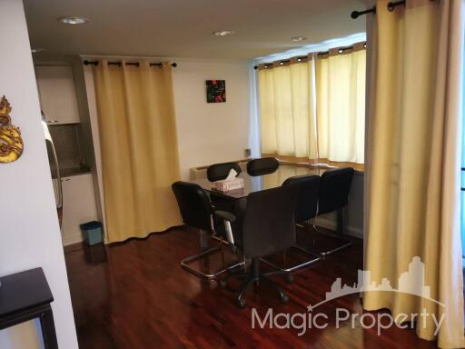 2 Bedroom Condo for Rent in La Maison Ruamrudee, Pathum Wan, Bangkok