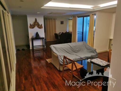 2 Bedroom Condo for Rent in La Maison Ruamrudee, Pathum Wan, Bangkok