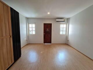 Townhouse for Sale in Nong Hoi, Mueang Chiang Mai