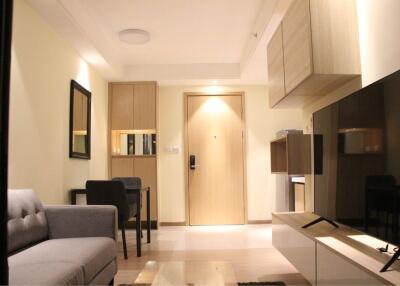 Condo for Rented, Sale at Regal Sathon-Naradhiwas