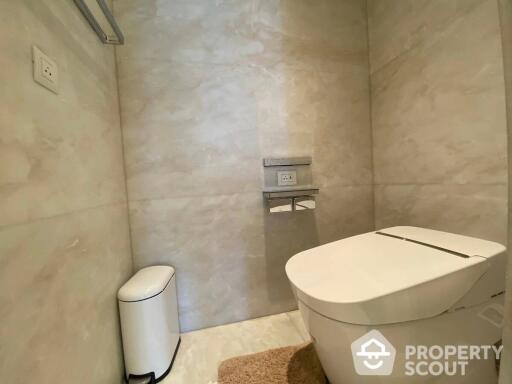 1-BR Condo at Scope Langsuan near BTS Chit Lom