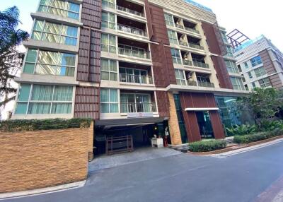 Condo for Rent at The Address Pathum Wan