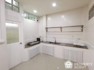 3-BR Townhouse at Banklangkrung Grande Vienna Rama 3 in Bang Phong Phang (ID 513114)