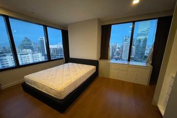 Condo for Rent at M Silom